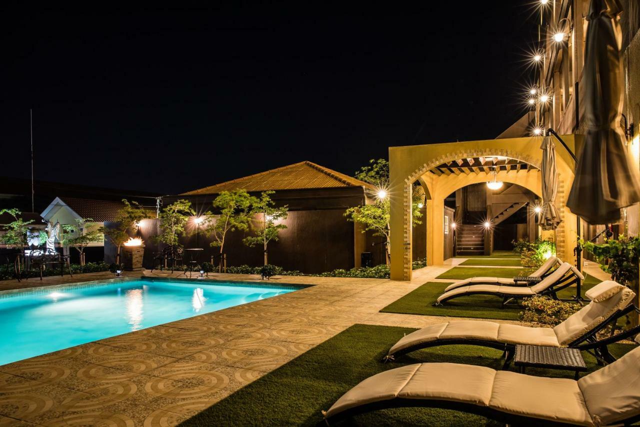 Monastery Suites Oranjestad Exterior photo