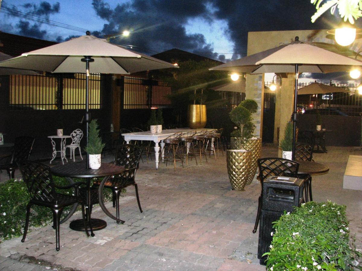 Monastery Suites Oranjestad Exterior photo